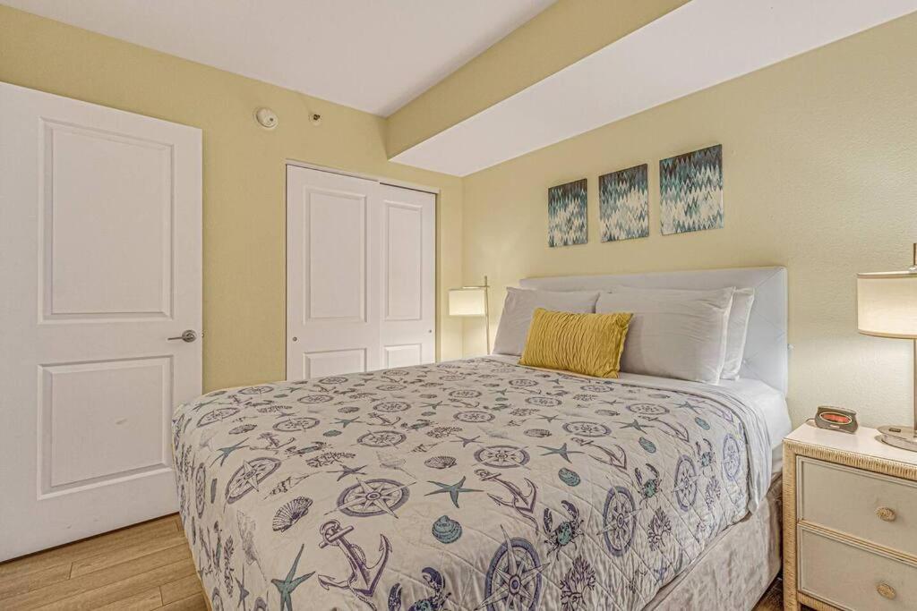 Breathtaking Oceanfront Suite Grand Cayman 451 Myrtle Beach Esterno foto