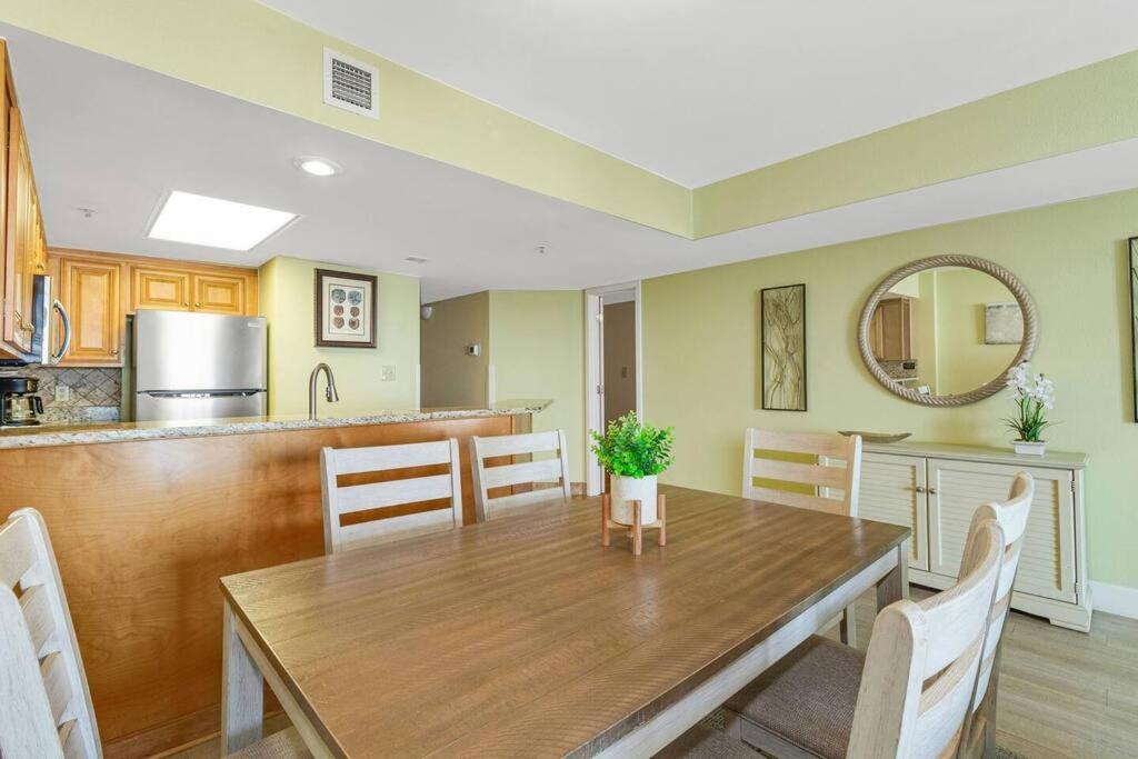 Breathtaking Oceanfront Suite Grand Cayman 451 Myrtle Beach Esterno foto