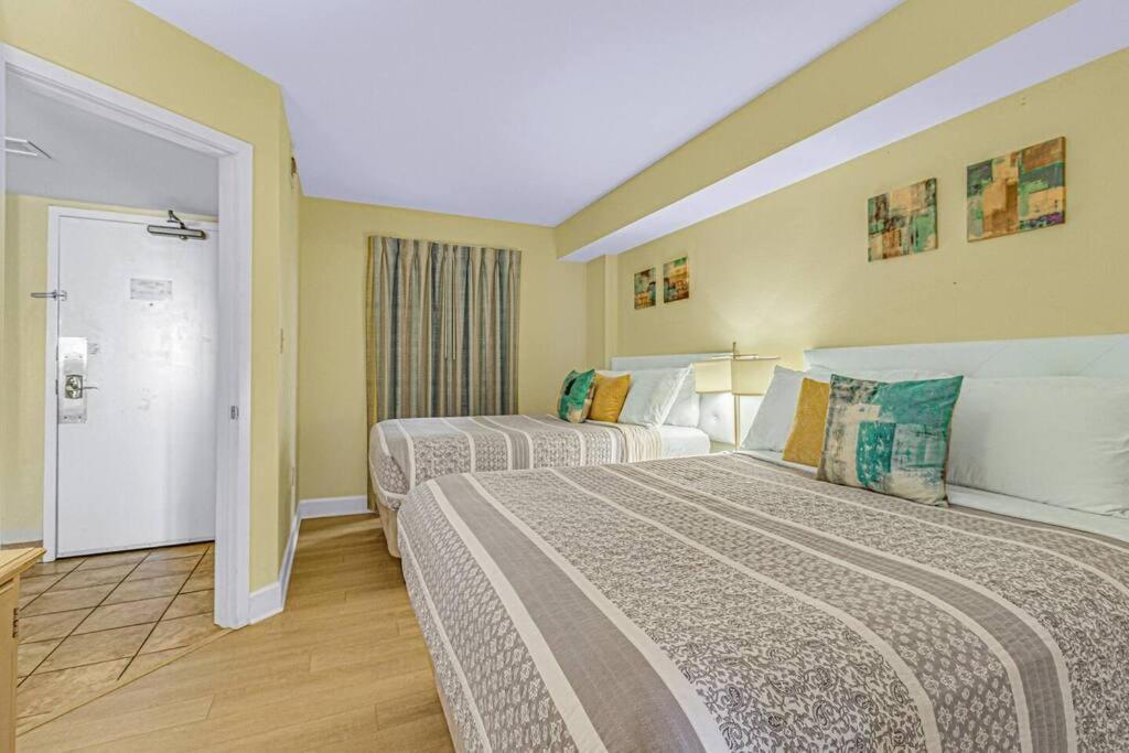 Breathtaking Oceanfront Suite Grand Cayman 451 Myrtle Beach Esterno foto